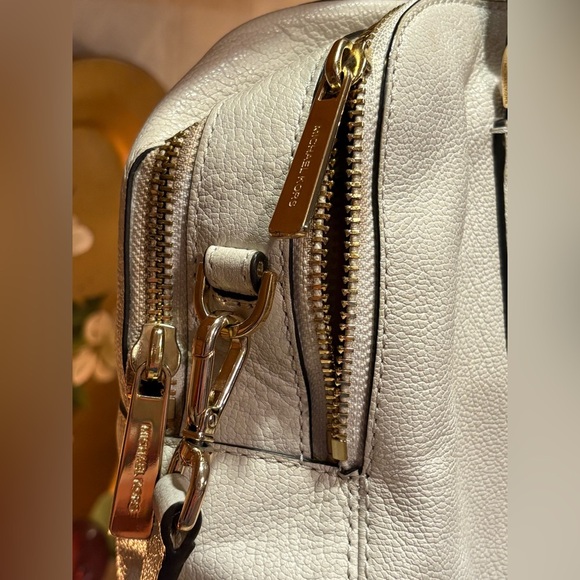 Michael Kors Women's Convertible Satchel, light cream - Picture 3 of 16